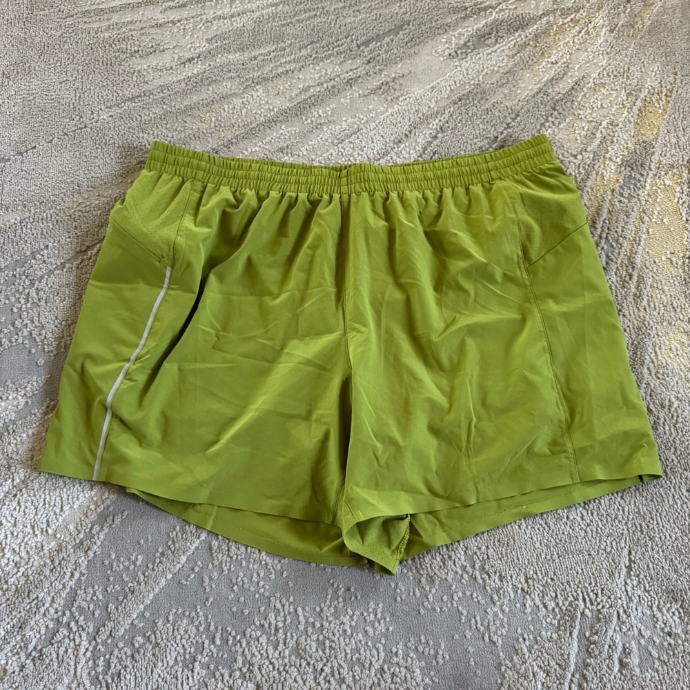 VRST shorts Accelerate running shorts green XL